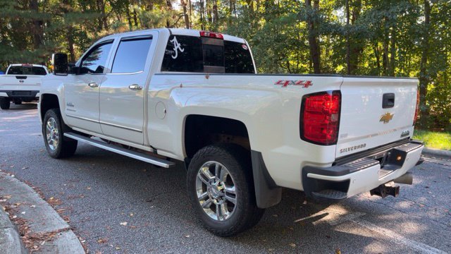 Used 2017 Chevrolet Silverado 2500 High Country w/ Duramax Plus Package AWD/4WD image 7