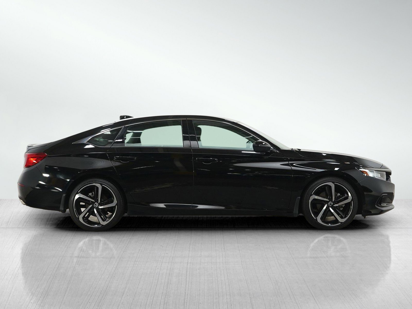 Used 2022 Honda Accord Sport Special Edition image 6