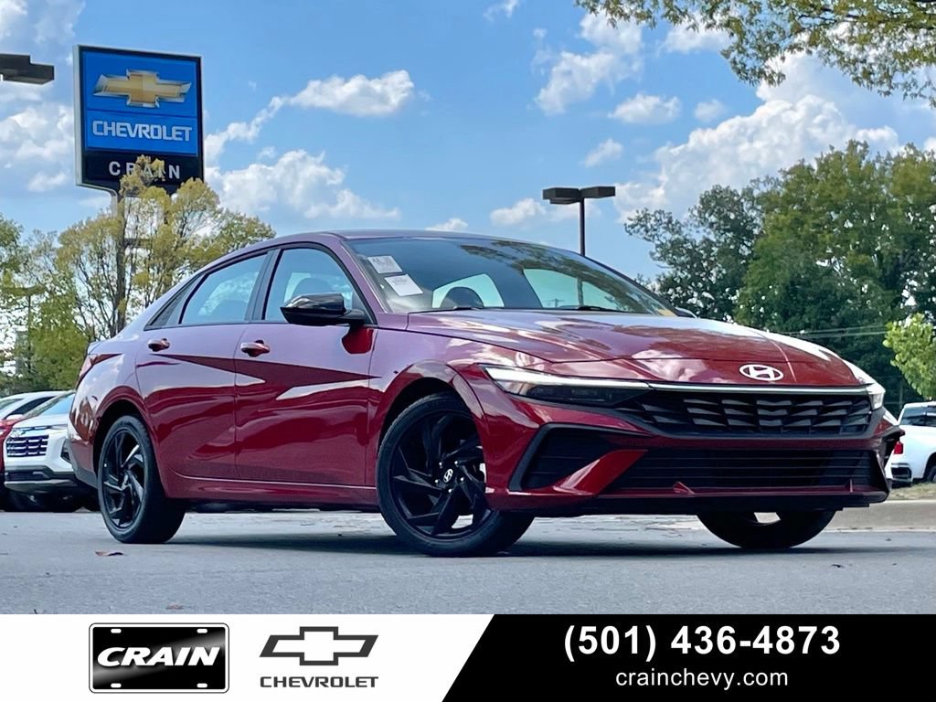 Used 2026 Hyundai Elantra Sport FWD image 1