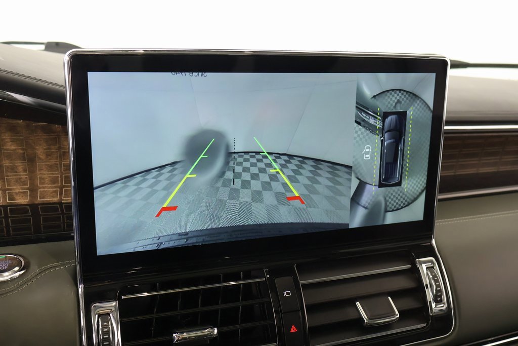 Used 2022 Lincoln Navigator Black Label image 6