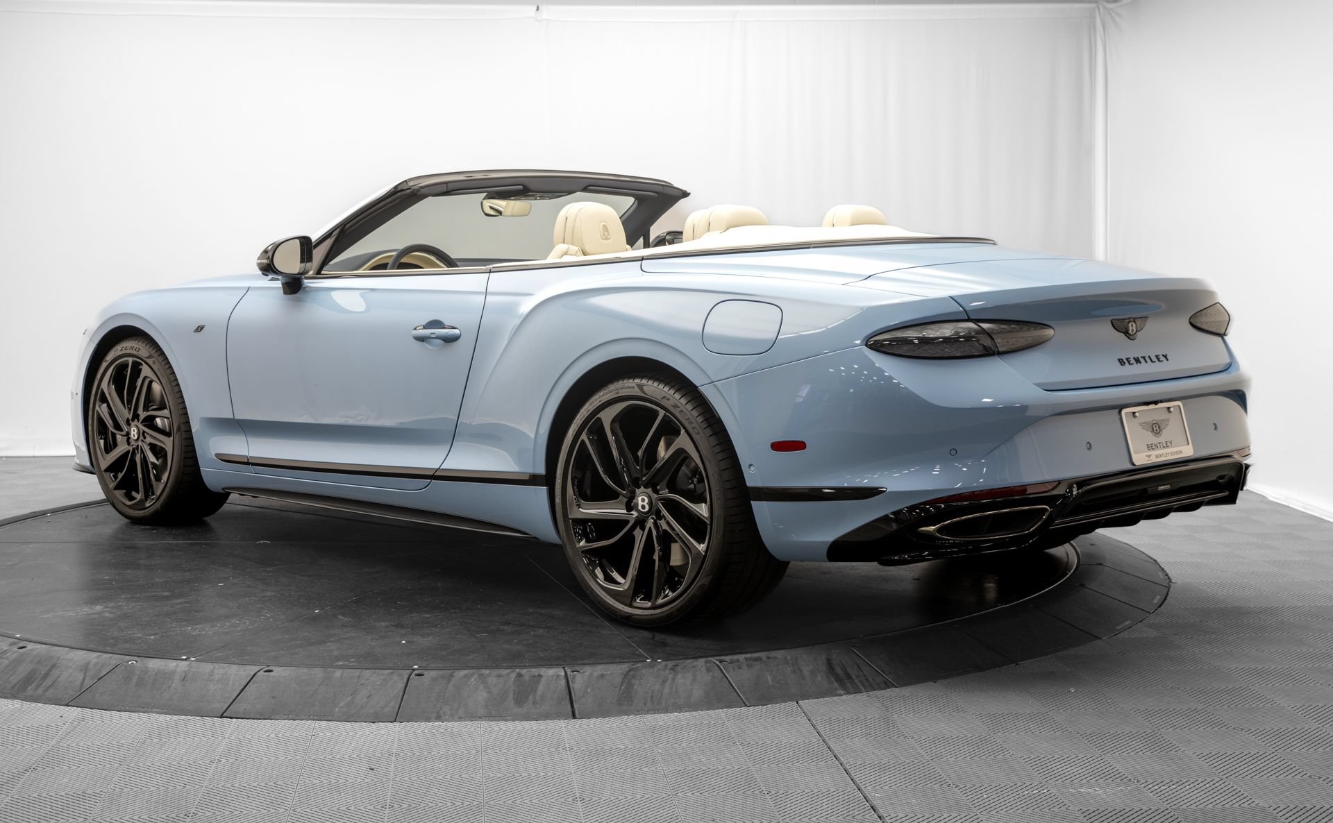 New 2026 Bentley Continental GT AWD/4WD image 5