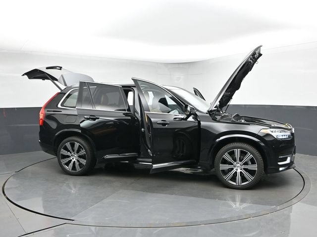 Used 2023 Volvo XC90 B6 Ultimate w/ Protection Package Premier AWD/4WD image 55