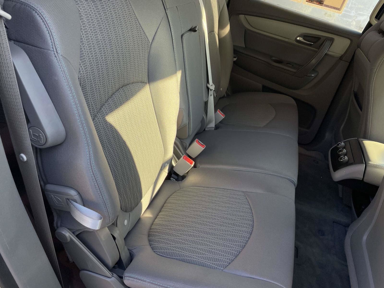 Used 2013 Chevrolet Traverse LT w/ All-Star Edition AWD/4WD image 19