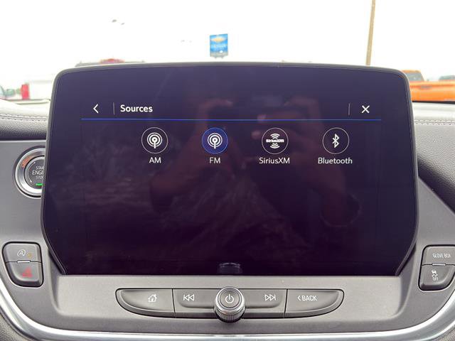 Used 2025 Chevrolet Blazer LT FWD image 23