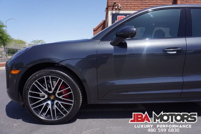 Used 2022 Porsche Macan GTS AWD/4WD image 43