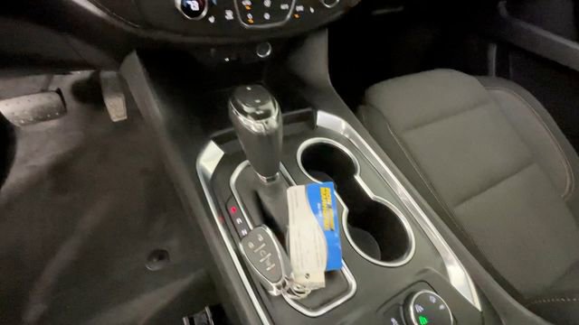 Used 2020 Chevrolet Traverse LT w/ Driver Confidence II Package AWD/4WD image 24