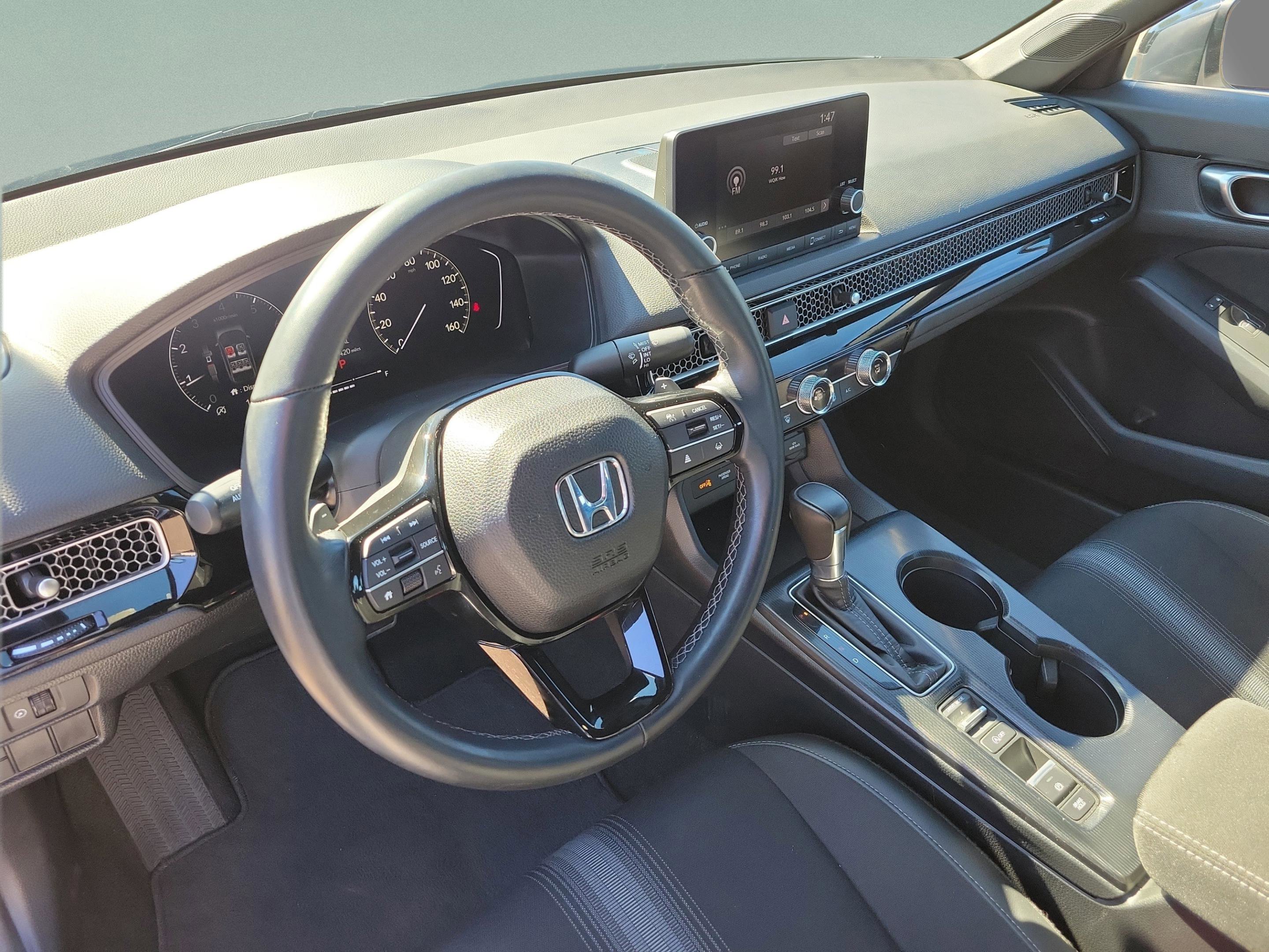 Used 2023 Honda Civic Sport image 14