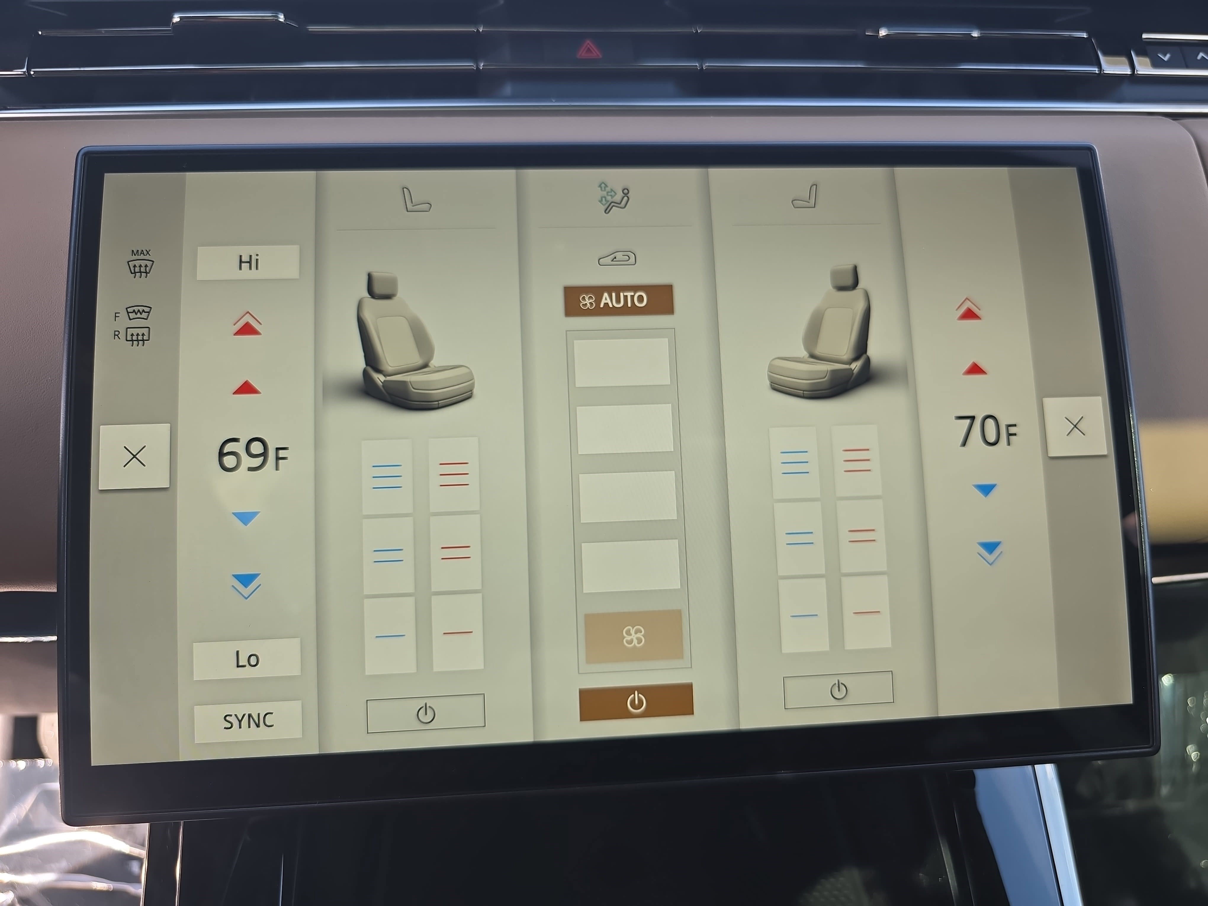 Used 2024 Land Rover Range Rover Sport SE image 21