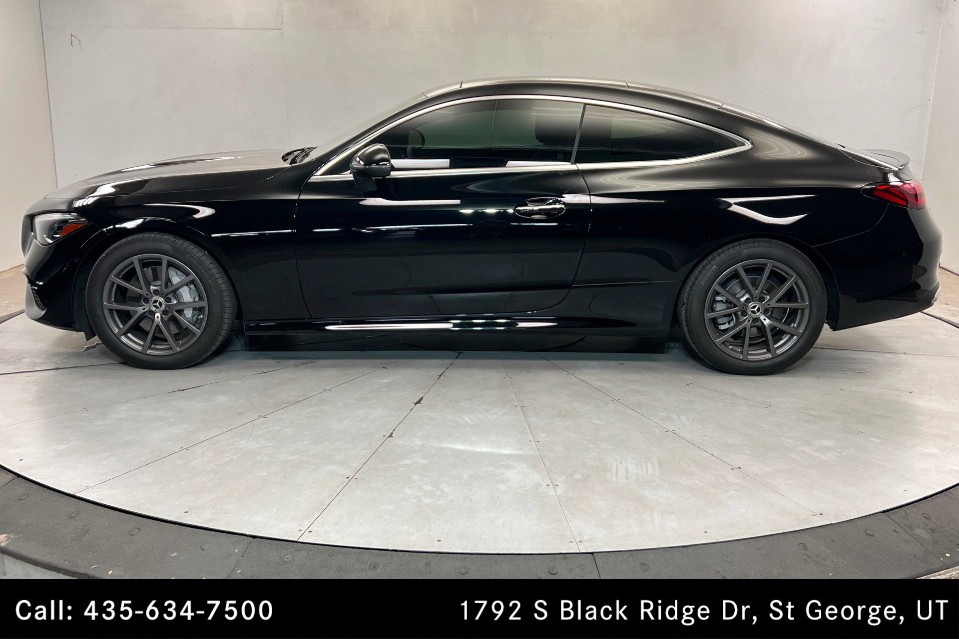 Certified 2026 Mercedes-Benz CLE 300 4MATIC Coupe image 2