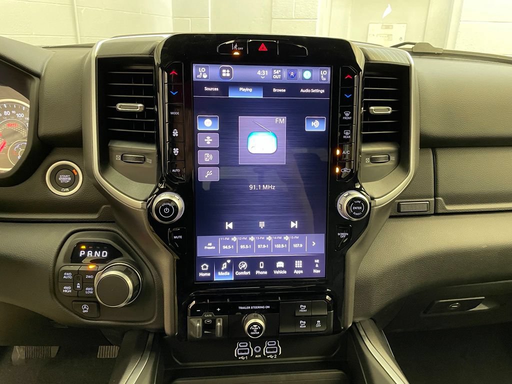 New 2026 RAM 1500 Big Horn AWD/4WD image 14