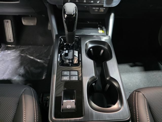 New 2026 Subaru Outback Limited AWD/4WD image 23