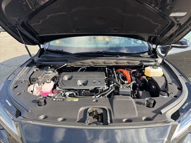 Used 2024 Lexus RX 350h w/ Accessory Package (Z1) image 25