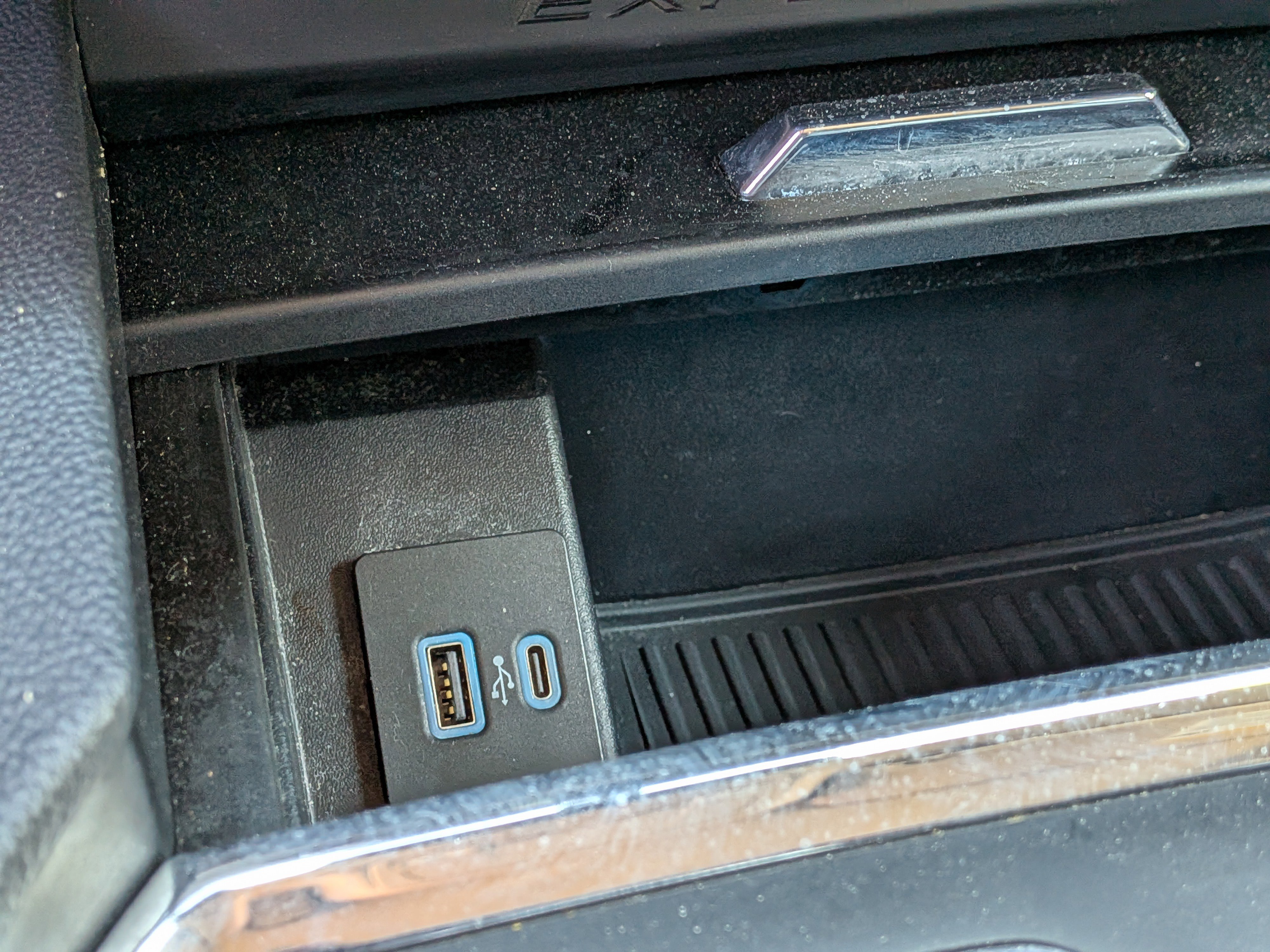 Used 2024 Ford Expedition XLT RWD image 31