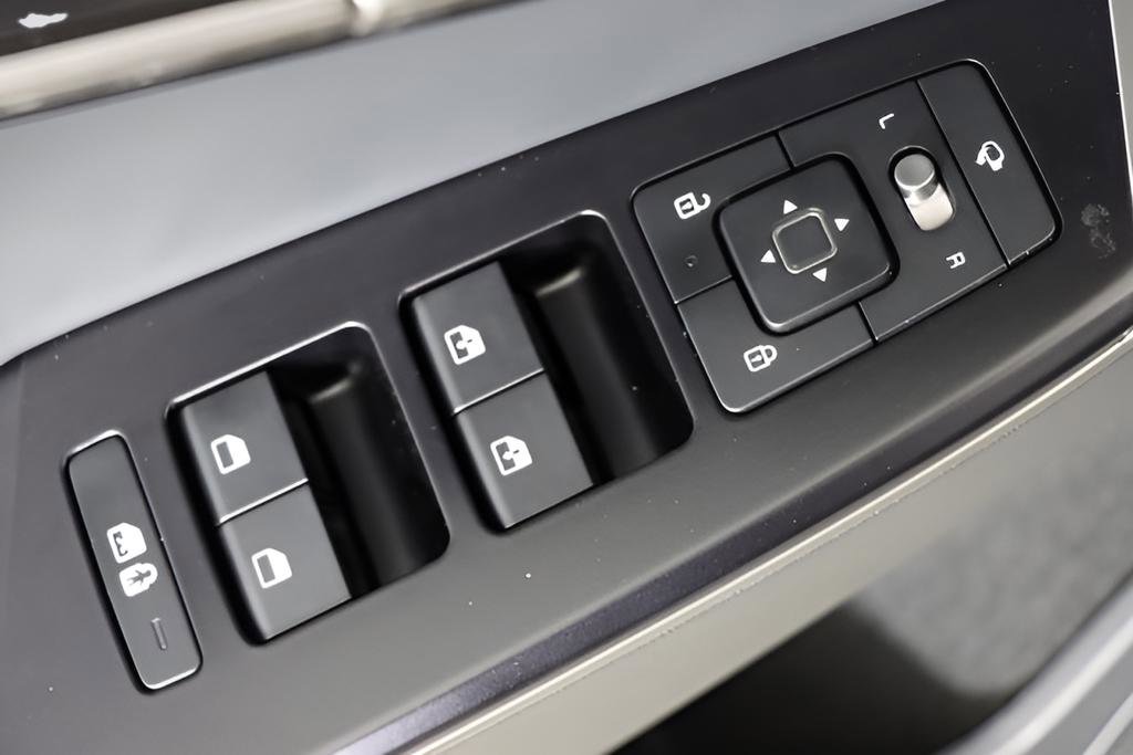 New 2025 Kia EV6 Light image 17