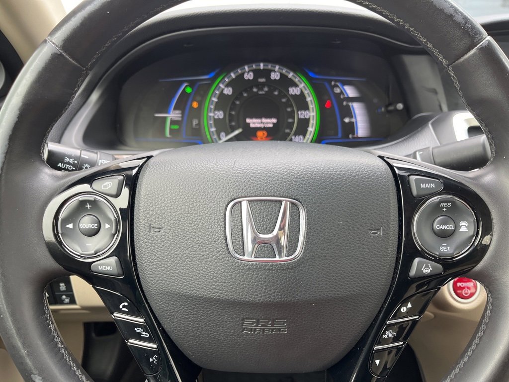 Used 2017 Honda Accord Touring image 31