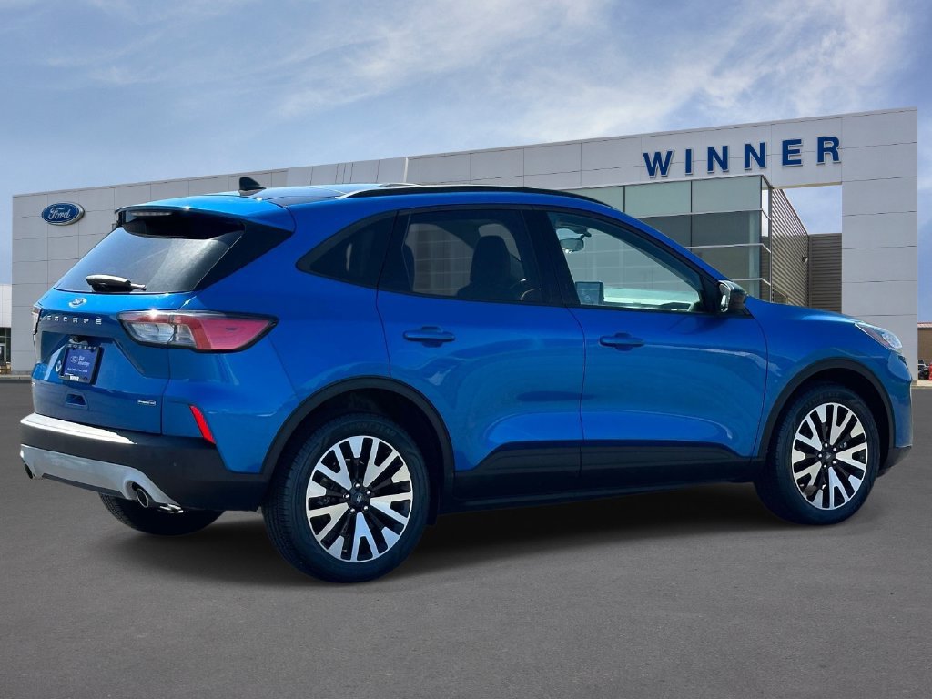 Certified 2020 Ford Escape SE Sport AWD/4WD image 4