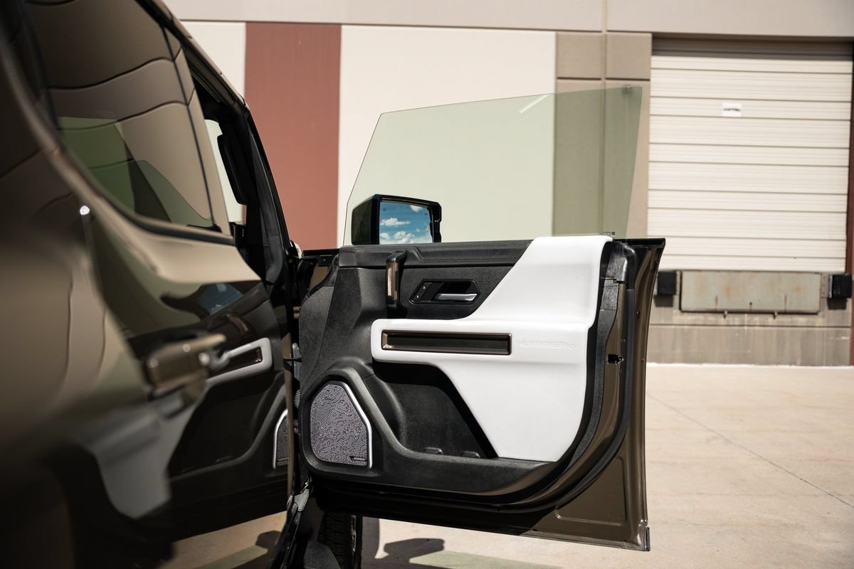 Used 2024 GMC Hummer EV 3X AWD/4WD image 37