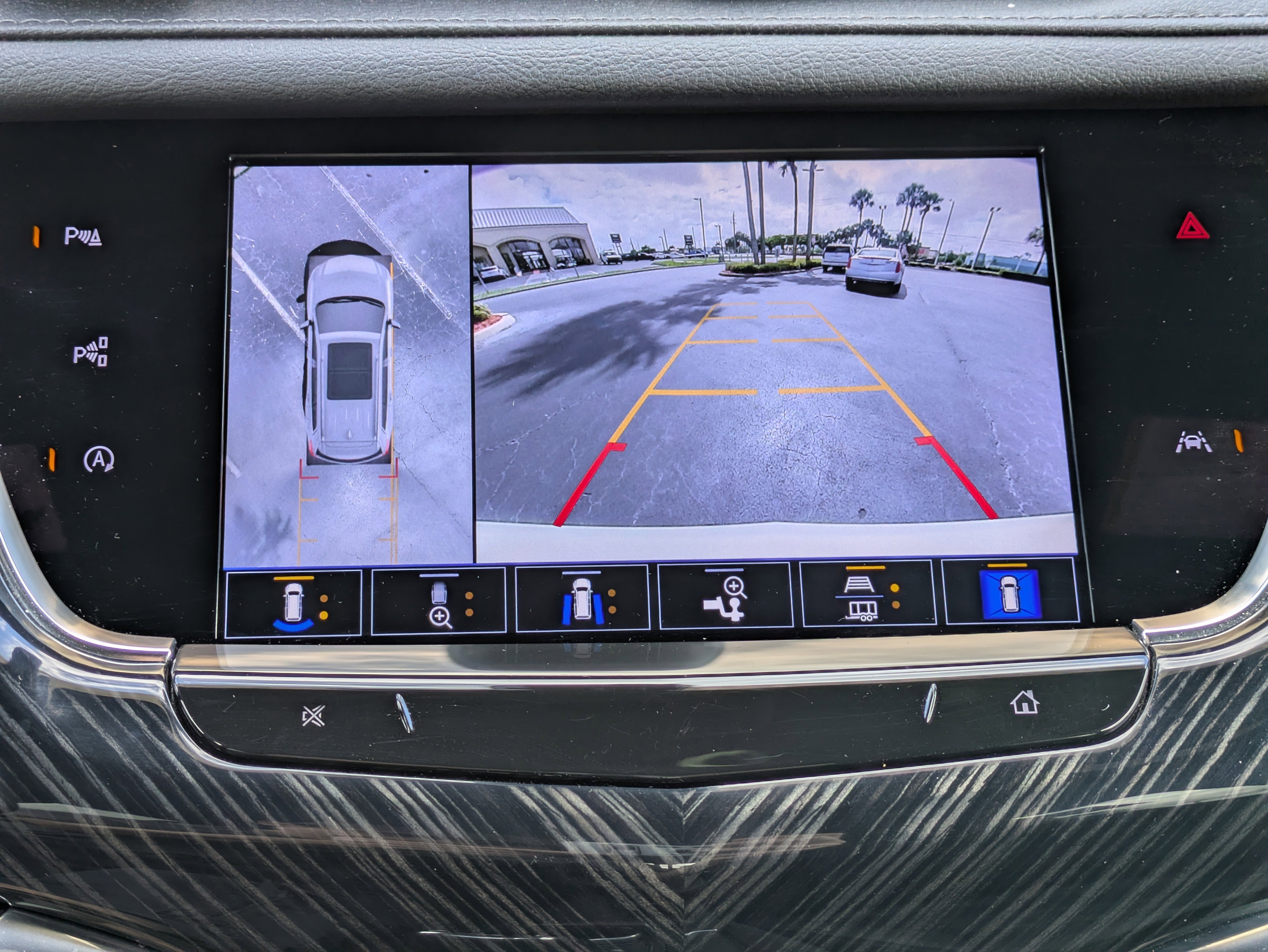 Certified 2023 Cadillac XT6 Premium Luxury w/ Technology Package AWD/4WD image 29