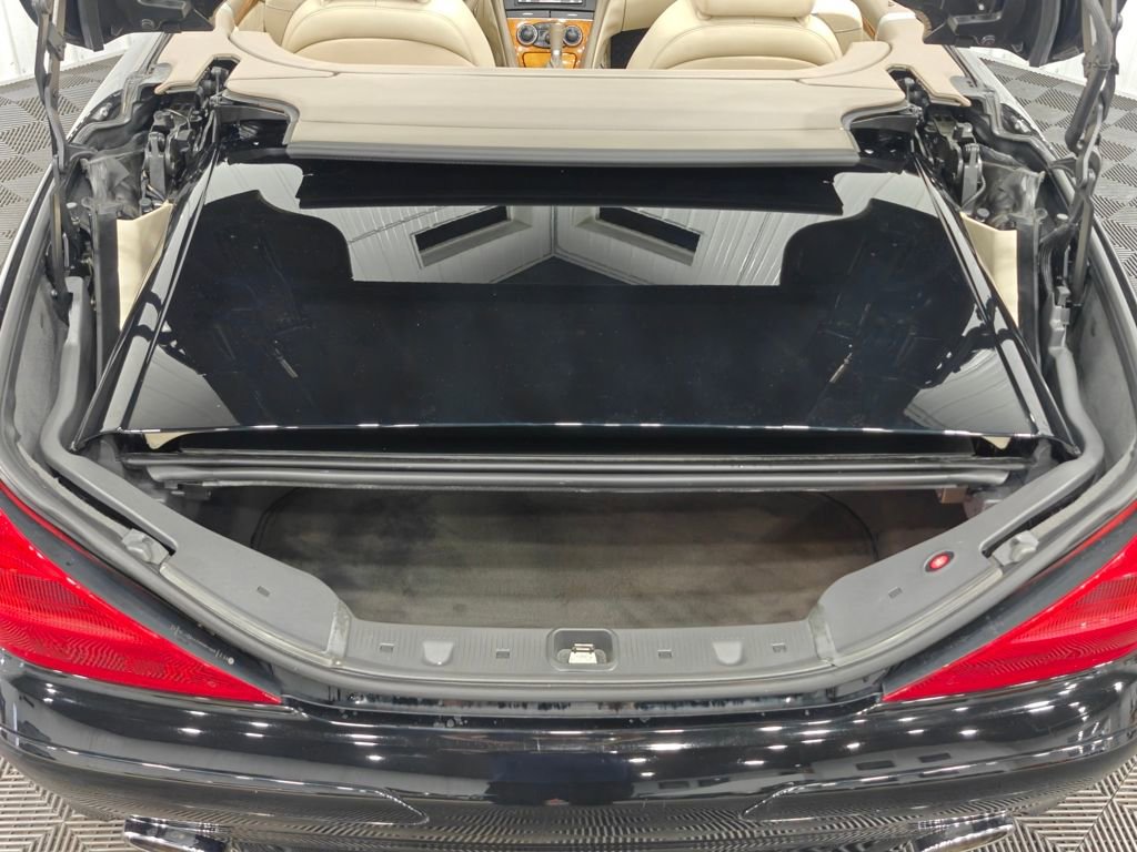 Used 2005 Mercedes-Benz SL 500 image 32