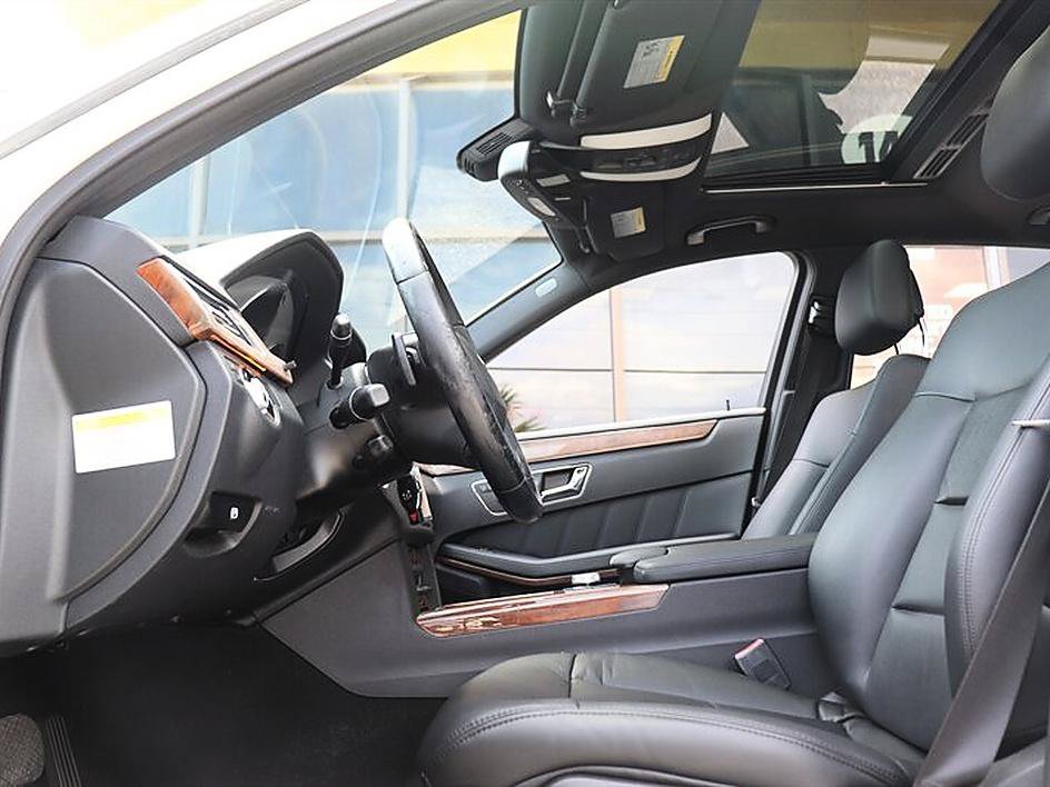 Used 2010 Mercedes-Benz E 350 Sport image 18
