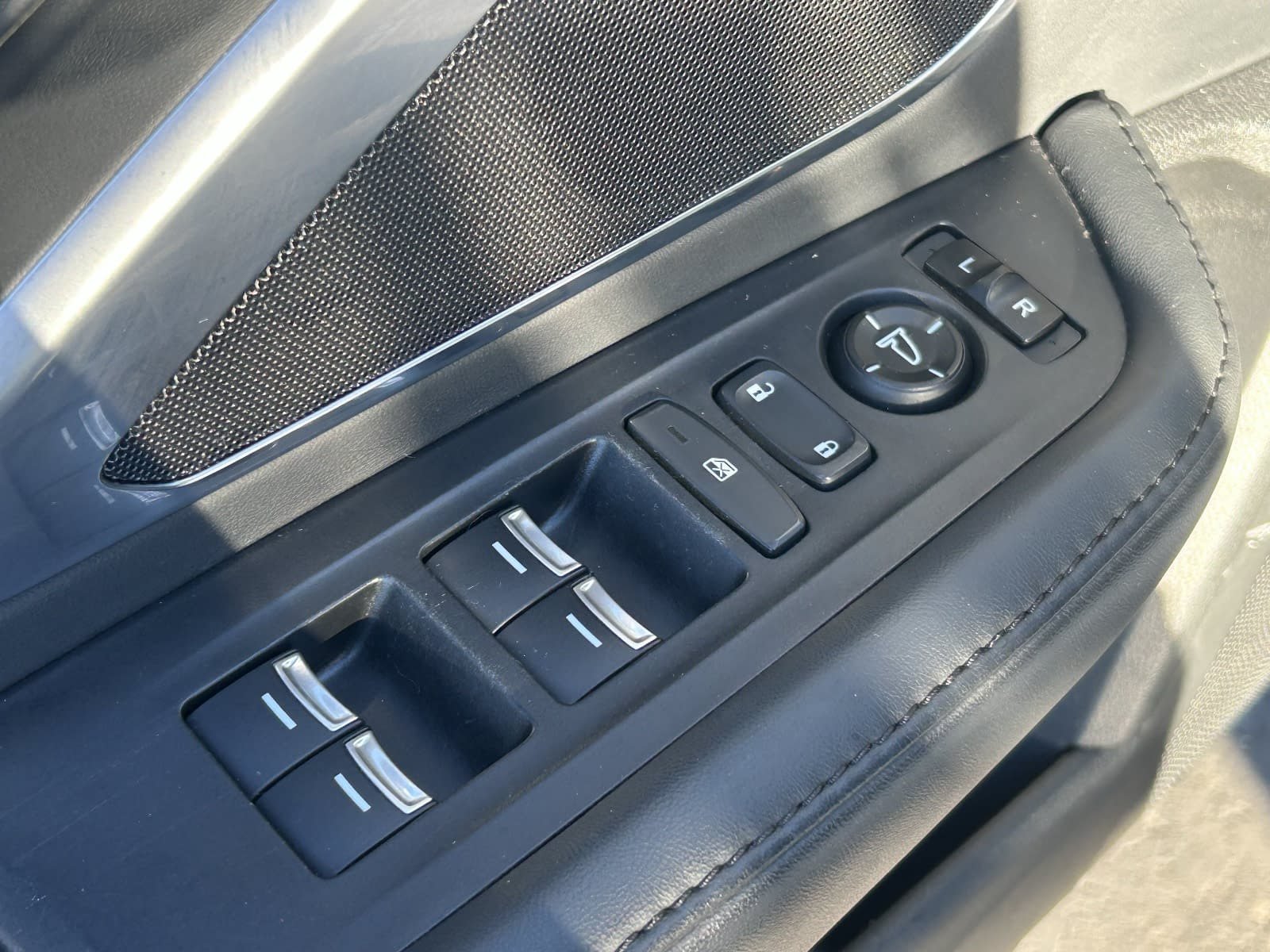 Used 2021 Acura RDX FWD image 26