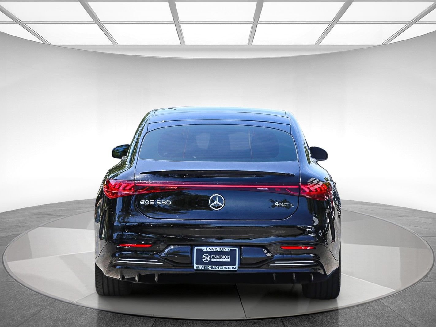 Used 2023 Mercedes-Benz EQS 580 4MATIC Sedan image 3