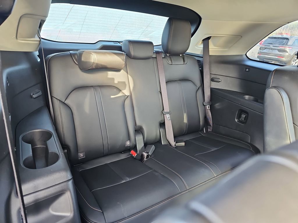 Used 2024 MAZDA CX-90 Plug-In Hybrid w/ Preferred image 15