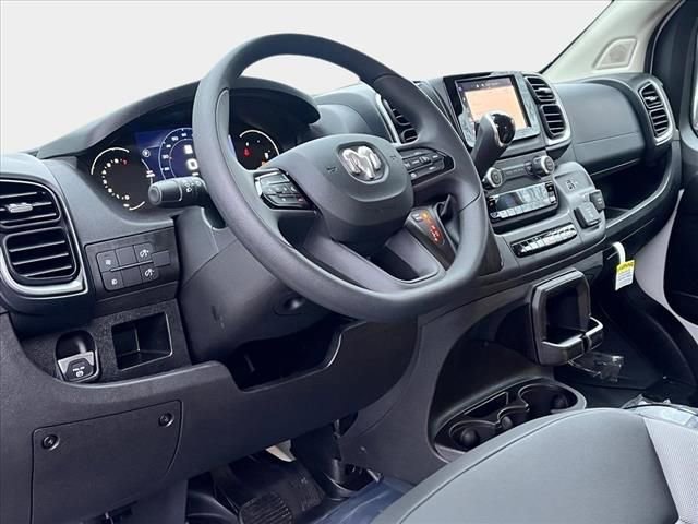 New 2025 RAM ProMaster 2500 w/ Quick Order Package 22G SLT image 11