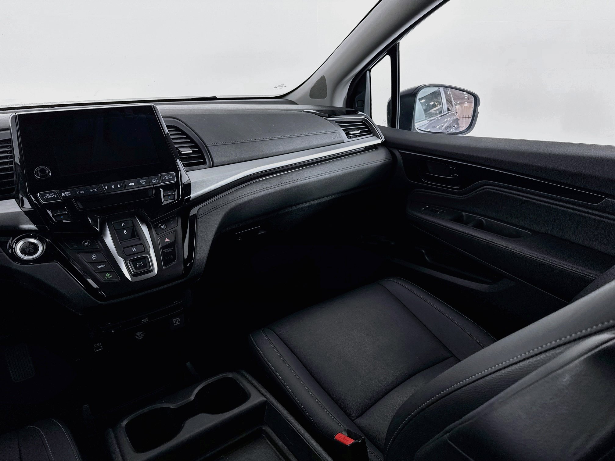 Certified 2023 Honda Odyssey Touring image 24