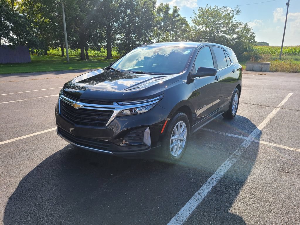 Used 2023 Chevrolet Equinox LT FWD image 3