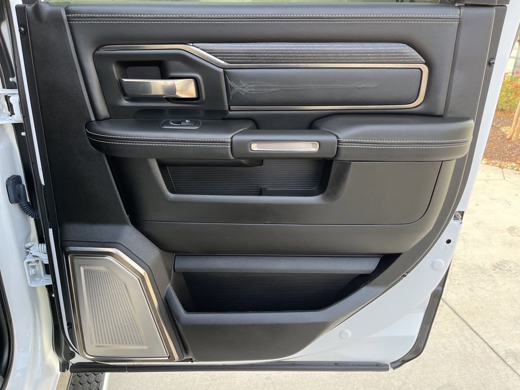 Used 2019 RAM 3500 Limited image 24