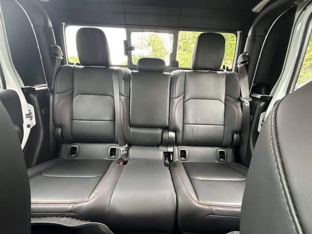 Used 2024 Jeep Gladiator Rubicon AWD/4WD image 21