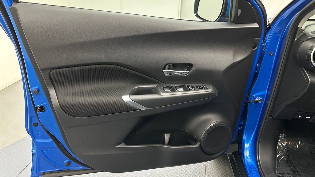 Certified 2022 Nissan Kicks SV image 15