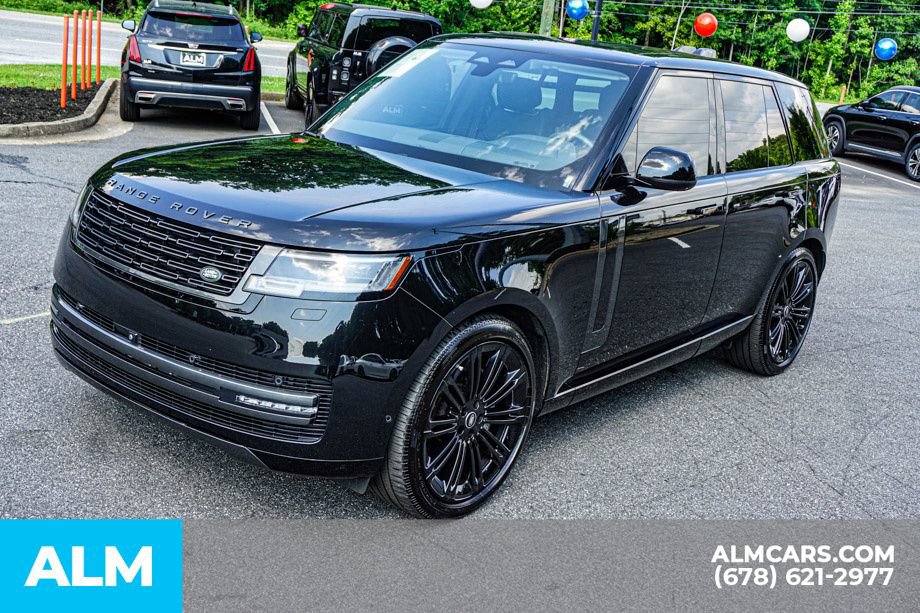 Used 2025 Land Rover Range Rover SE AWD/4WD image 15