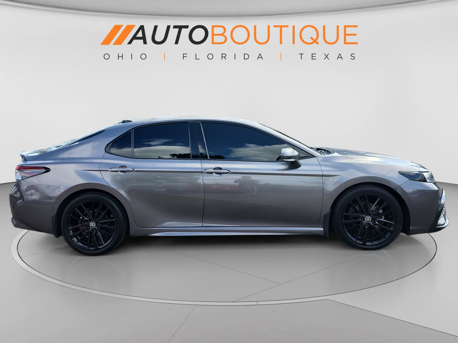 Used 2023 Toyota Camry XSE w/ Cold Weather Package AWD/4WD image 6