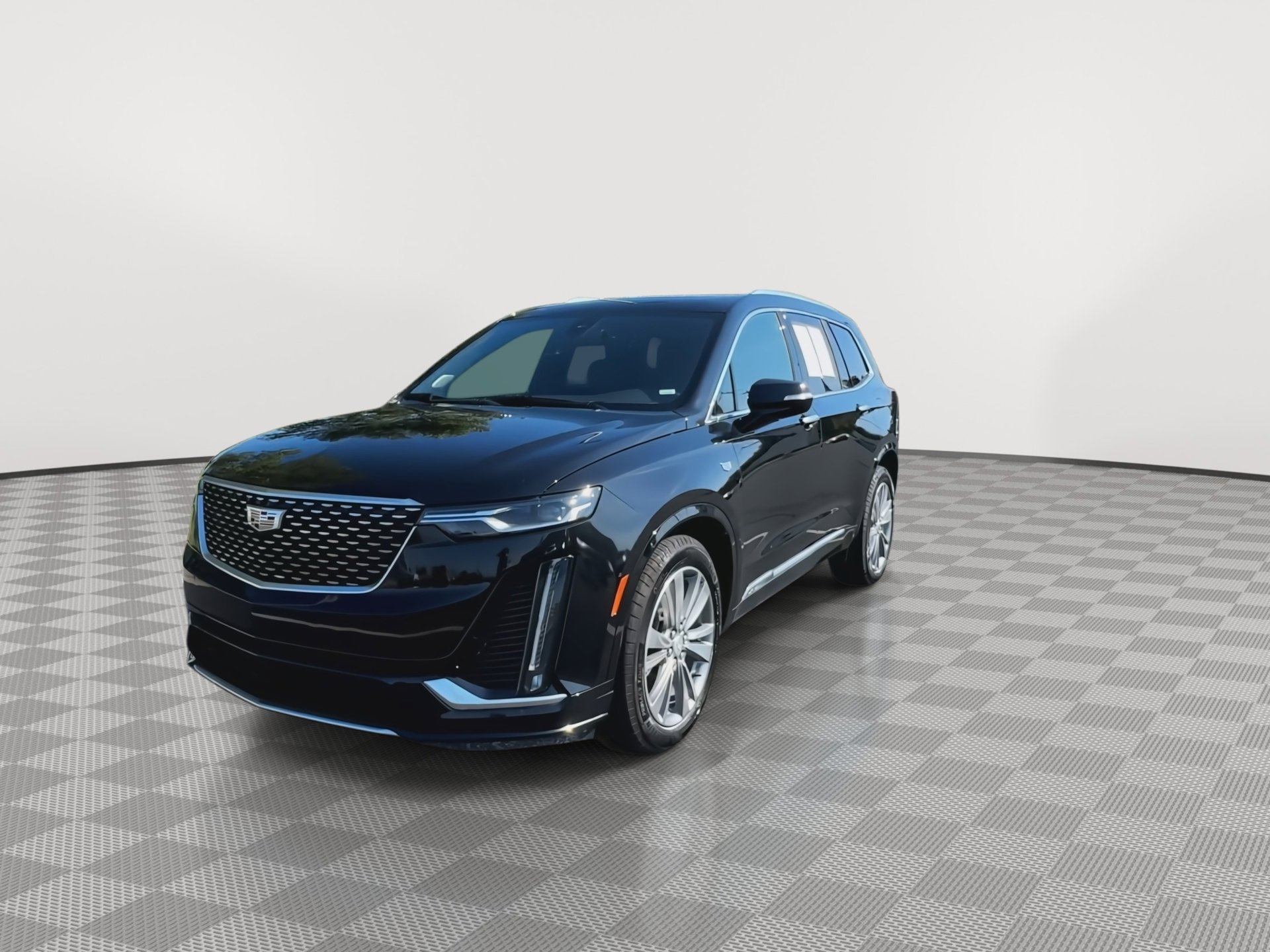 Certified 2025 Cadillac XT6 Premium Luxury image 4