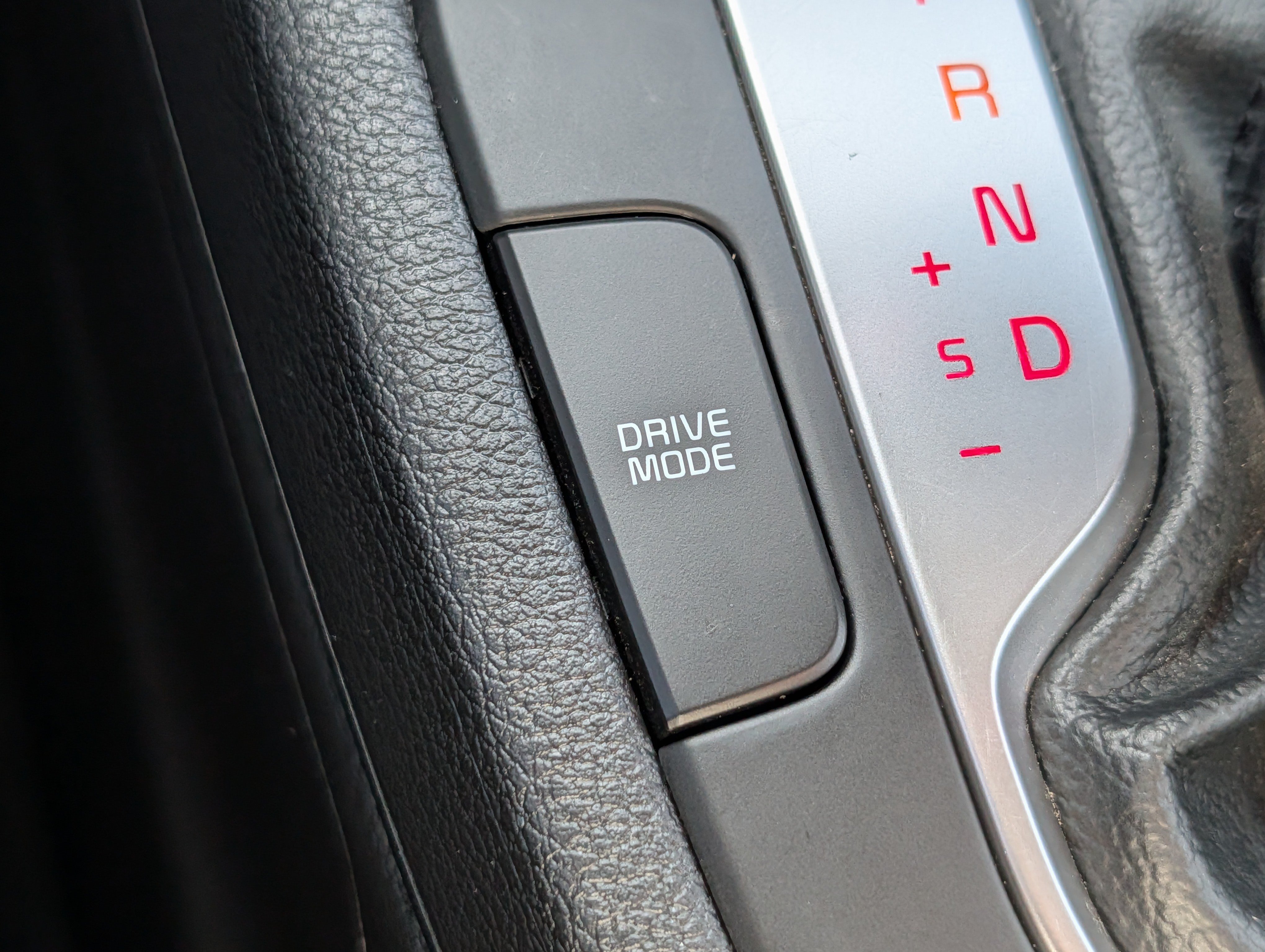 Certified 2024 Kia Forte LXS w/ LXS Technology Package FWD image 28
