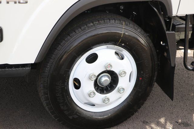 New 2025 Chevrolet Low Cab Forward image 8