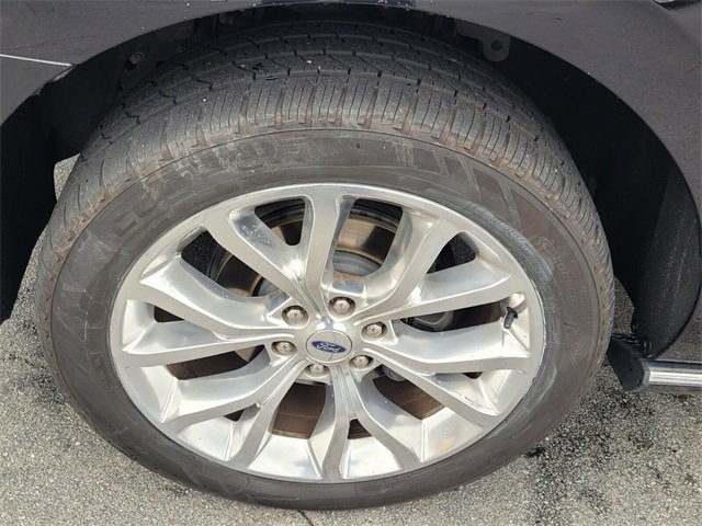 Used 2019 Ford Expedition Max Platinum image 21