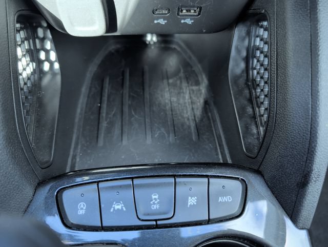 Used 2025 Chevrolet TrailBlazer LT AWD/4WD image 25