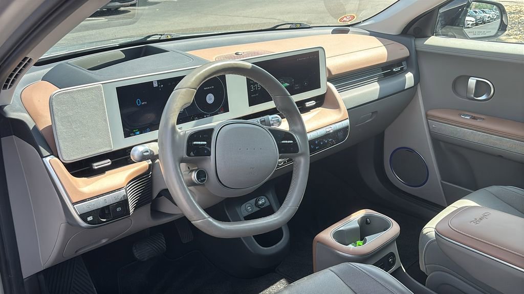 Used 2024 Hyundai Ioniq 5 Limited AWD/4WD image 23