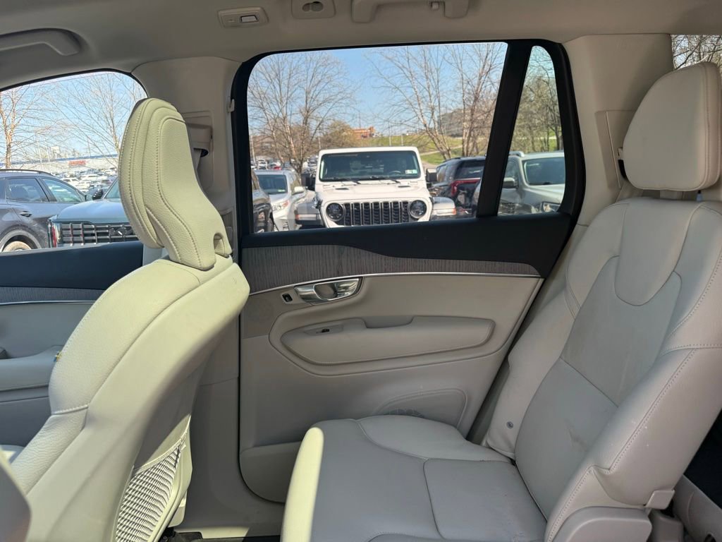 Used 2025 Volvo XC90 B6 Plus w/ Protection Package AWD/4WD image 23