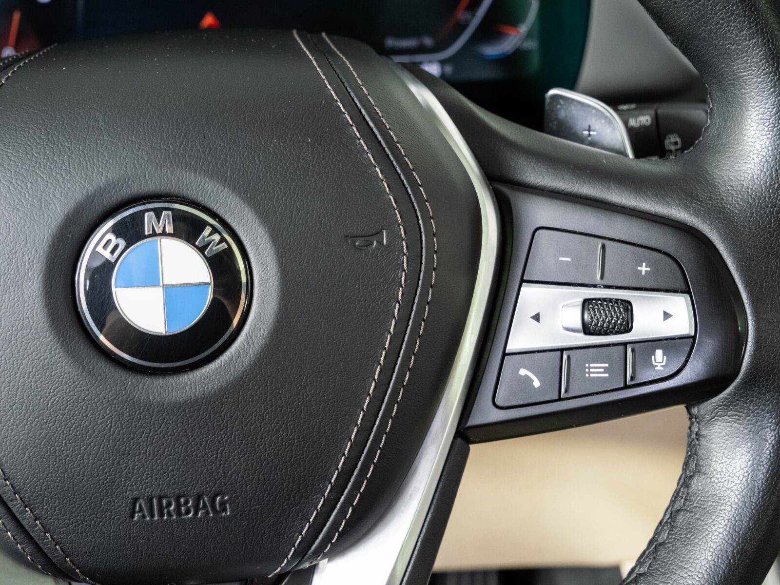 Used 2021 BMW X5 xDrive40i w/ Premium Package AWD/4WD image 11