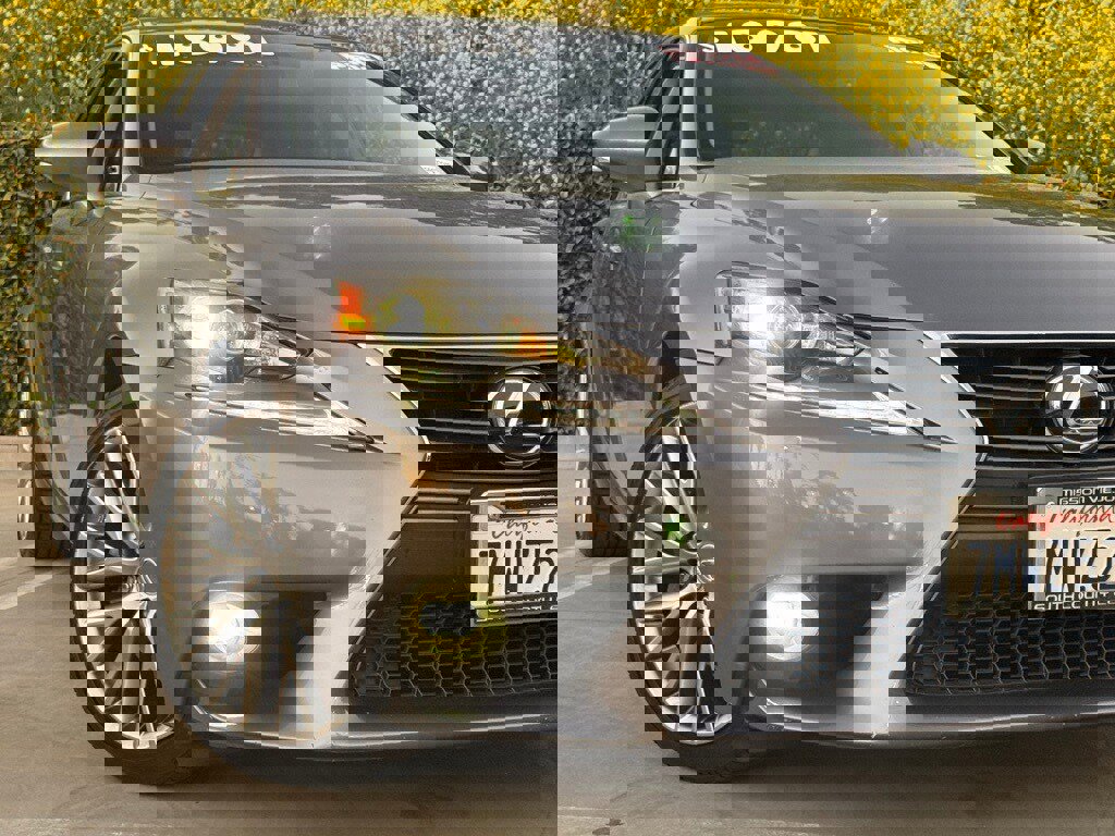 Used 2015 Lexus IS 250 w/ Navigation System Package image 5