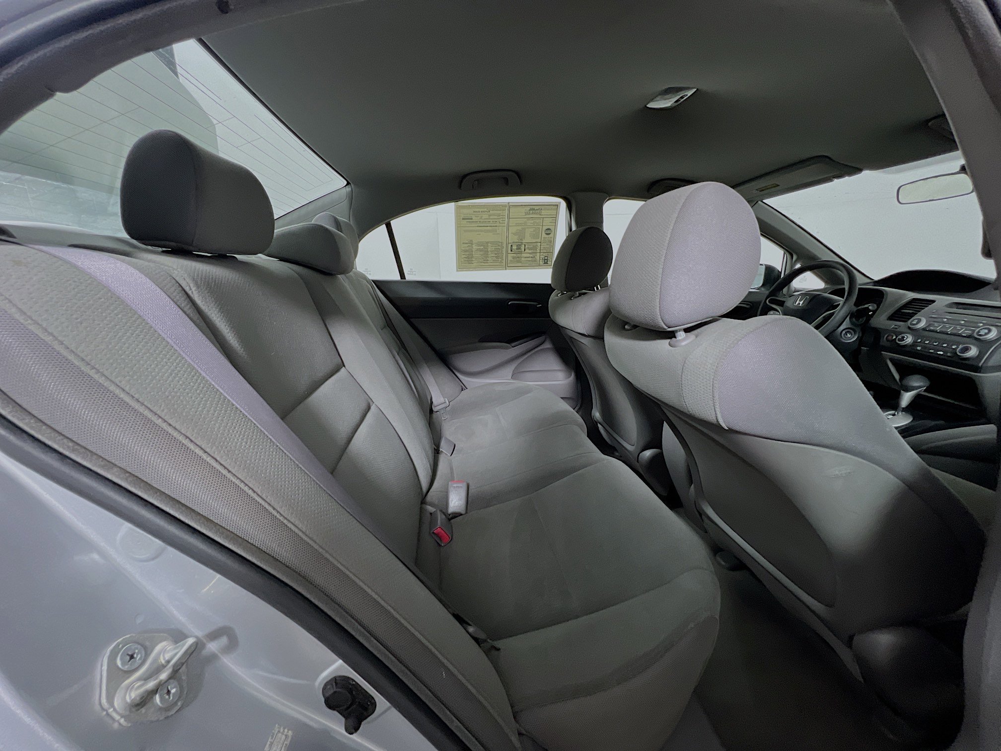 Used 2010 Honda Civic DX-VP image 32