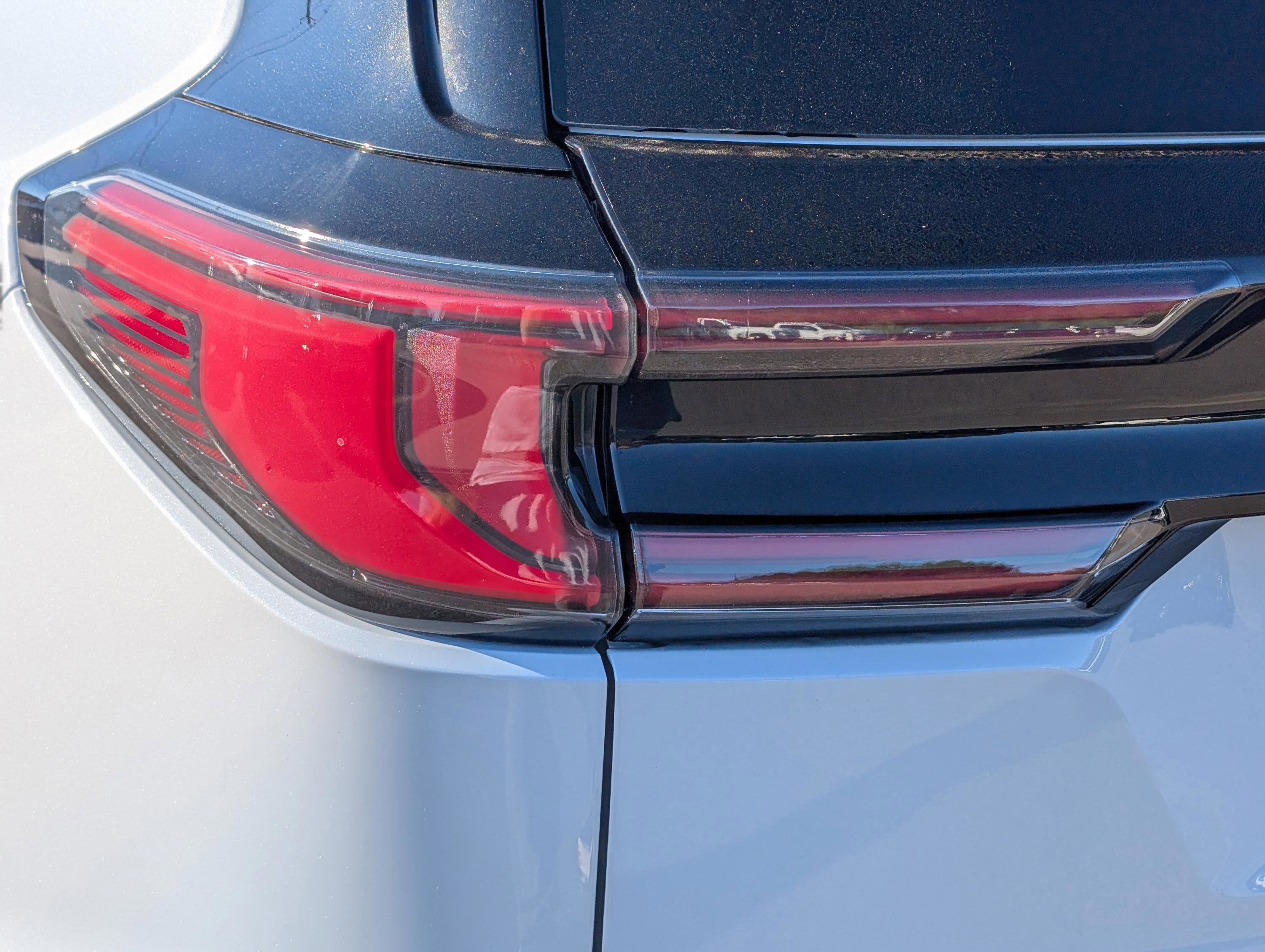 New 2026 GMC Acadia AT4 w/ Super Cruise Package image 11