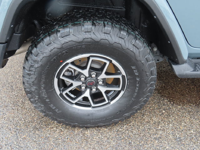 Used 2024 Jeep Wrangler Unlimited Rubicon AWD/4WD image 16