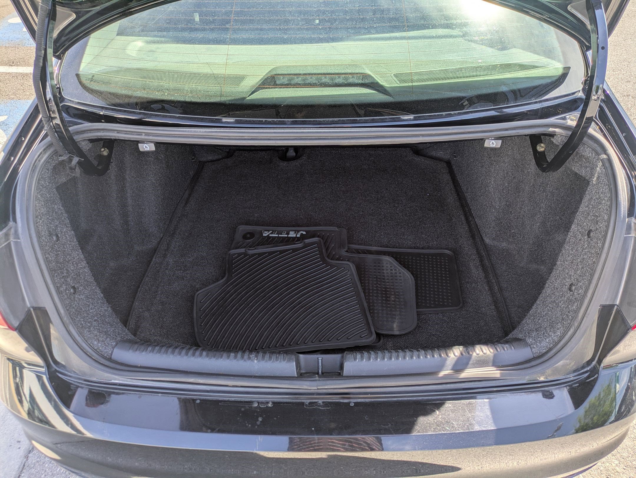 Used 2015 Volkswagen Jetta S image 26