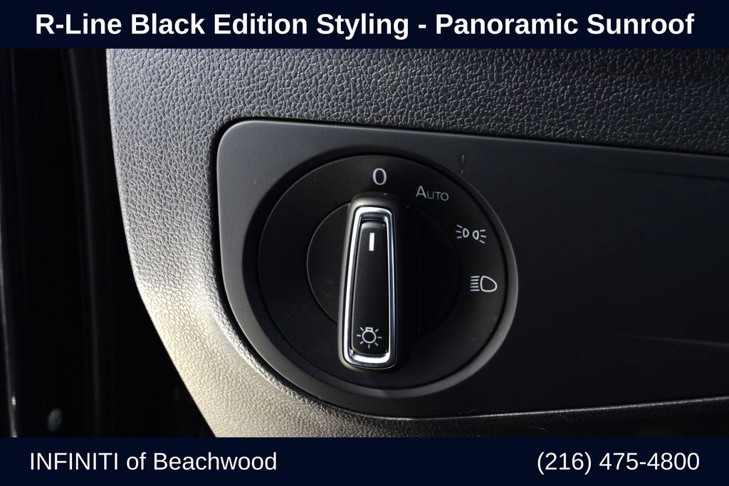 Used 2022 Volkswagen Tiguan SE R-Line image 15