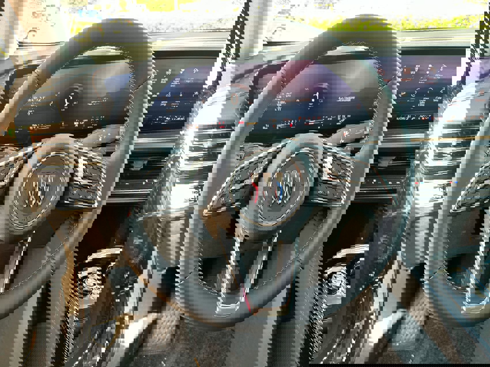 New 2025 Buick Envision Avenir image 14